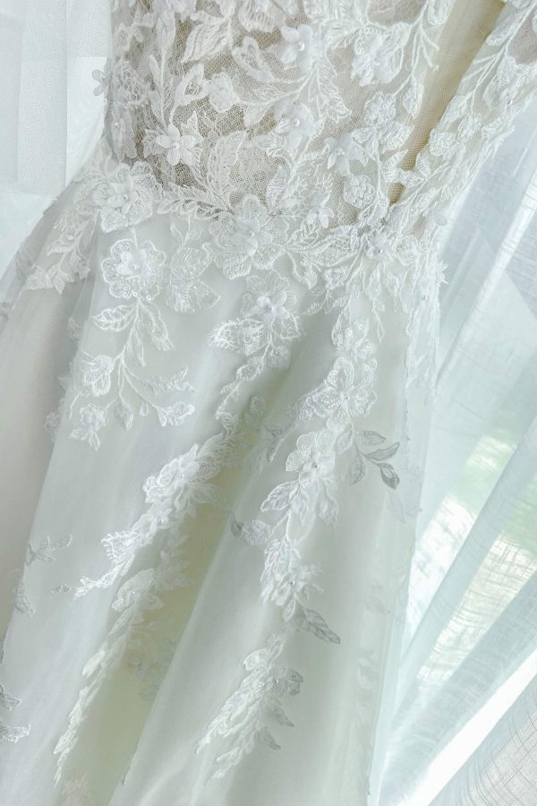 Nigflower54236 A-Line Court Train Lace Tulle Wedding Dress - Image 11