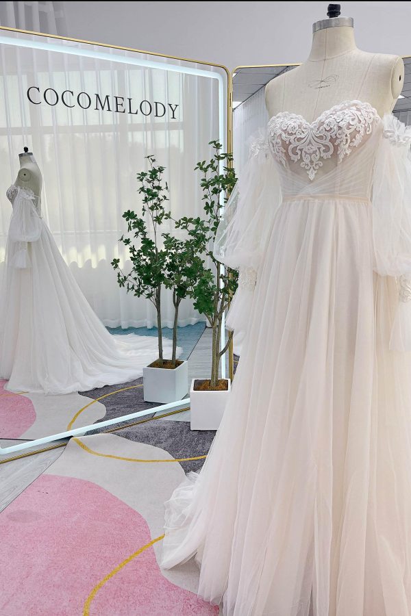 Nigflower54238 A-Line Court Train Lace Tulle Wedding Dress - Image 4