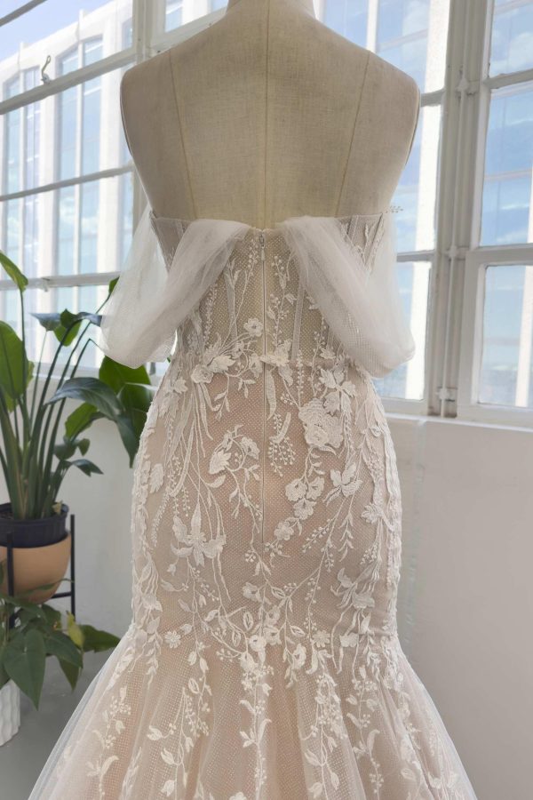 Nigflower54224 Trumpet-Mermaid Court Train Lace Tulle Wedding Dress - Image 5